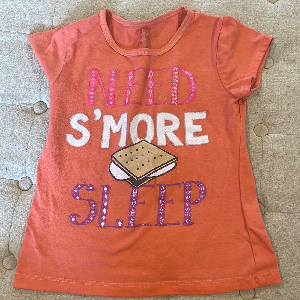 Girl’s Sleep Shirt